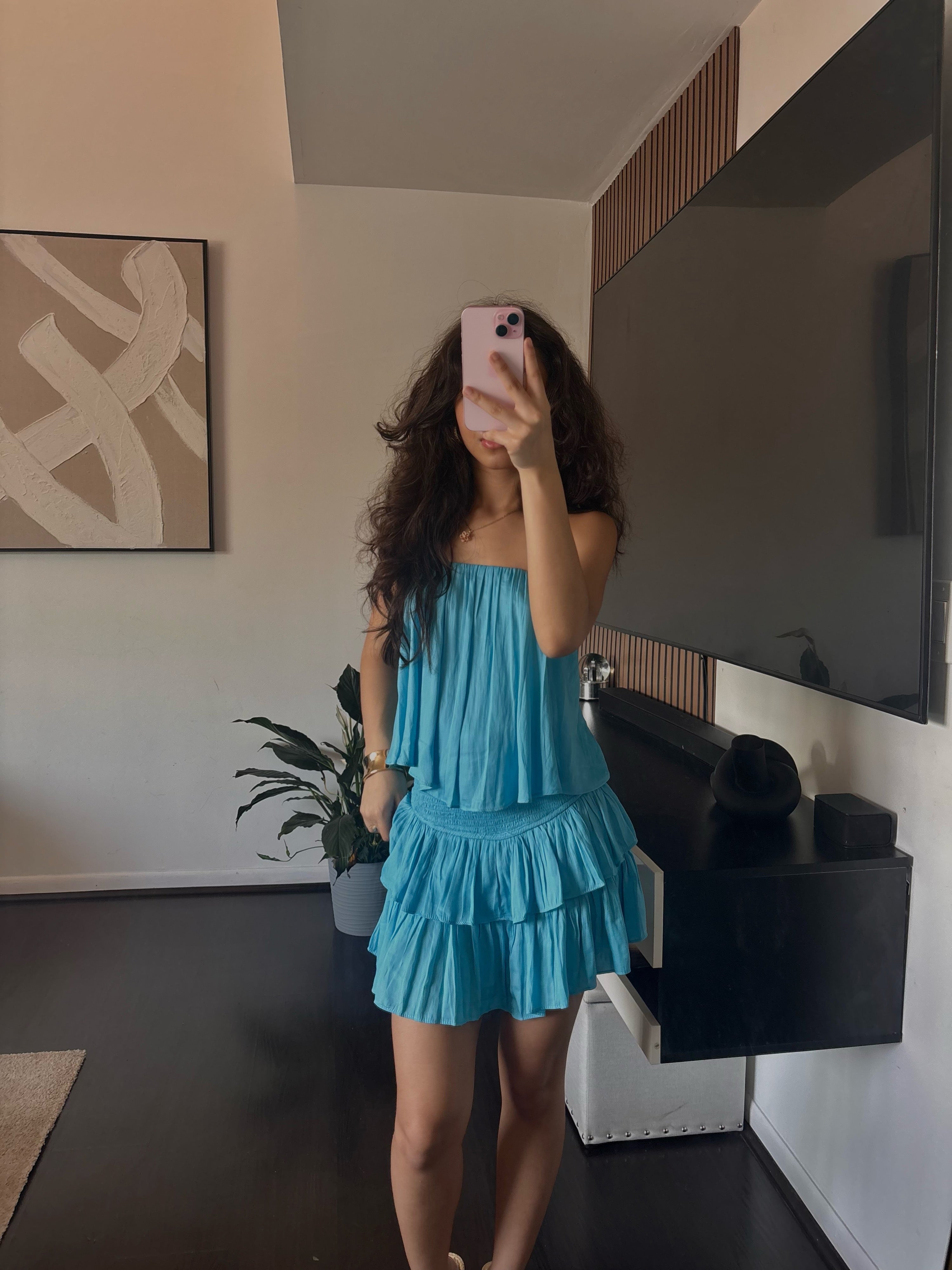 2000s Sky Muse
