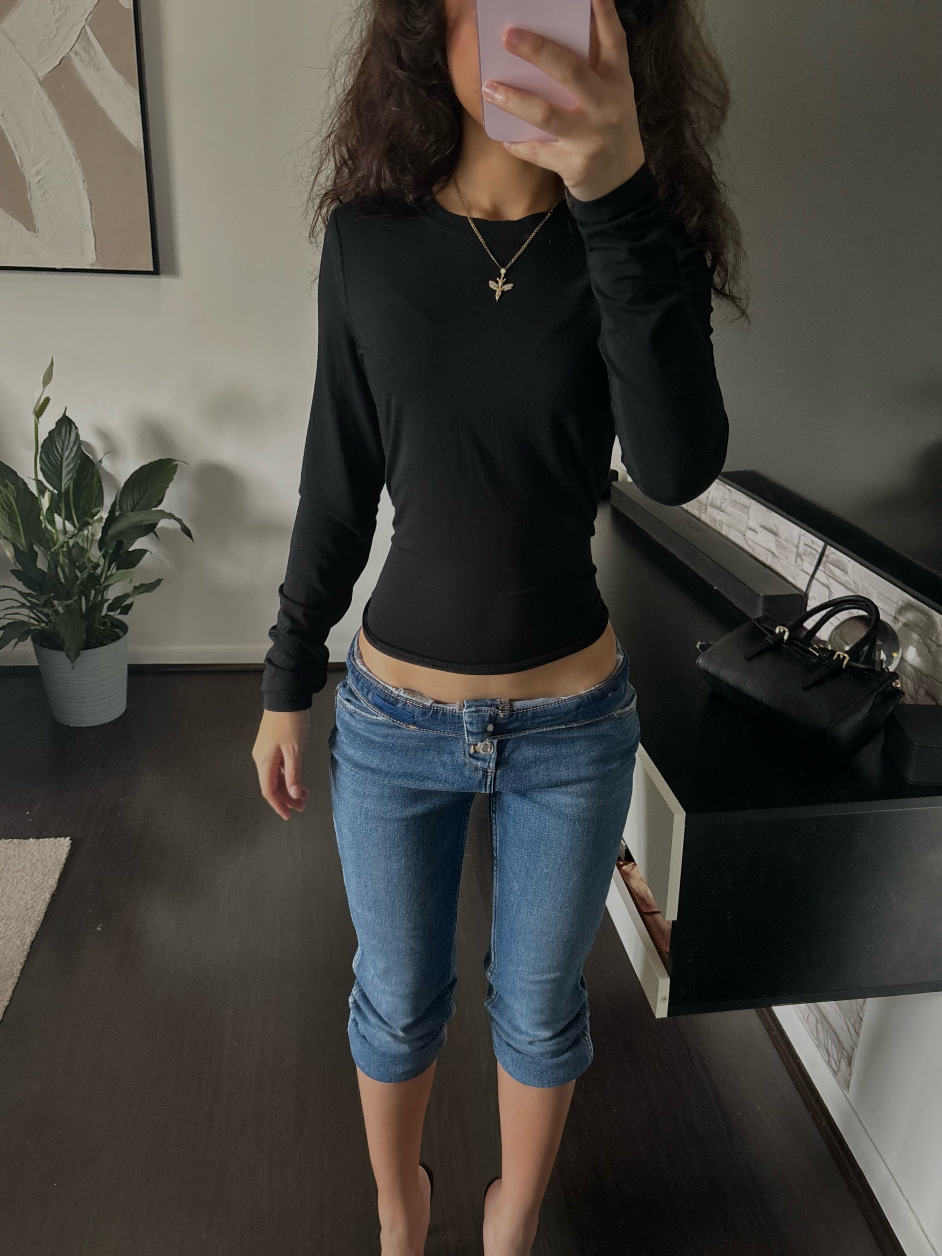 Black Long sleeve ￼