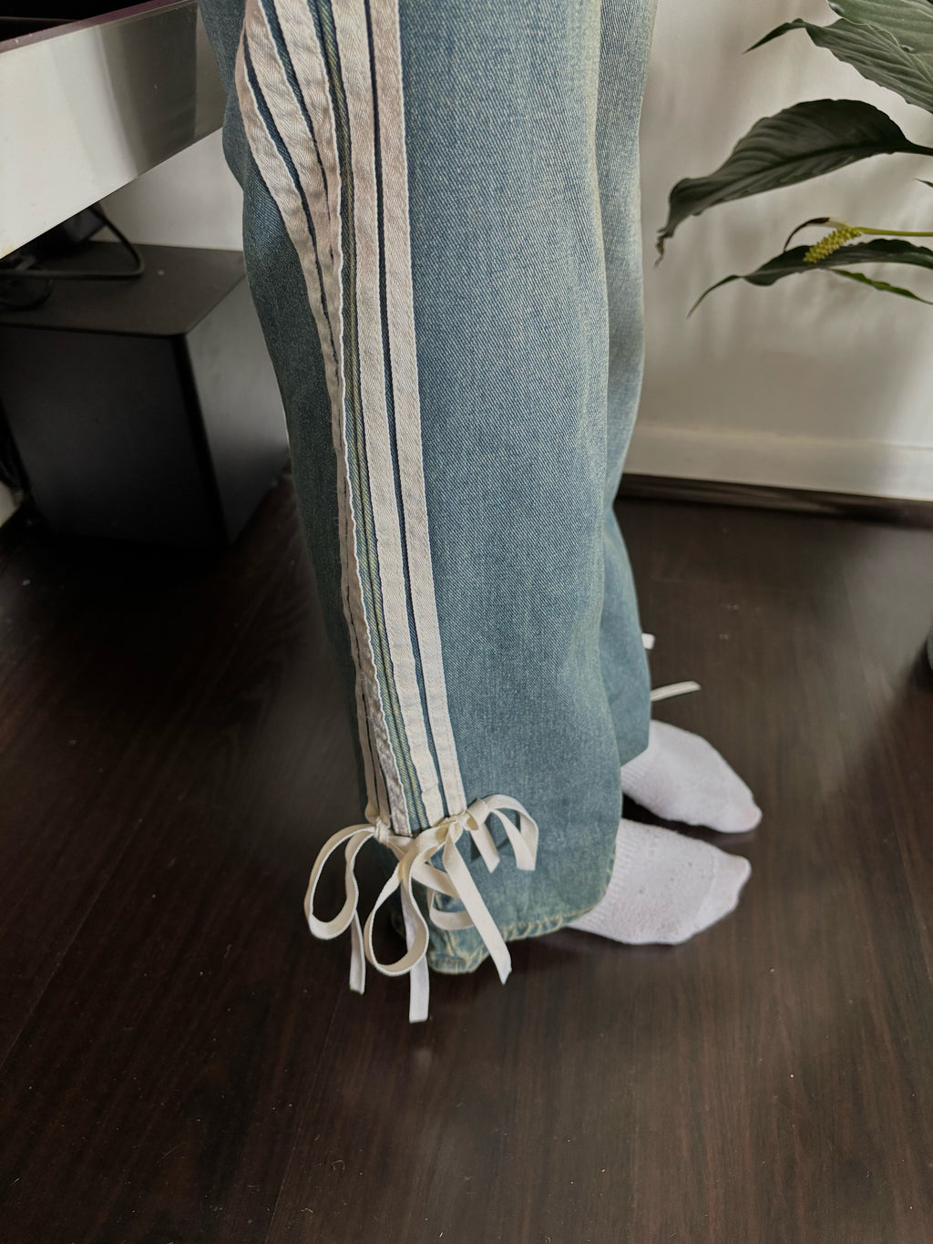 washed jeans
