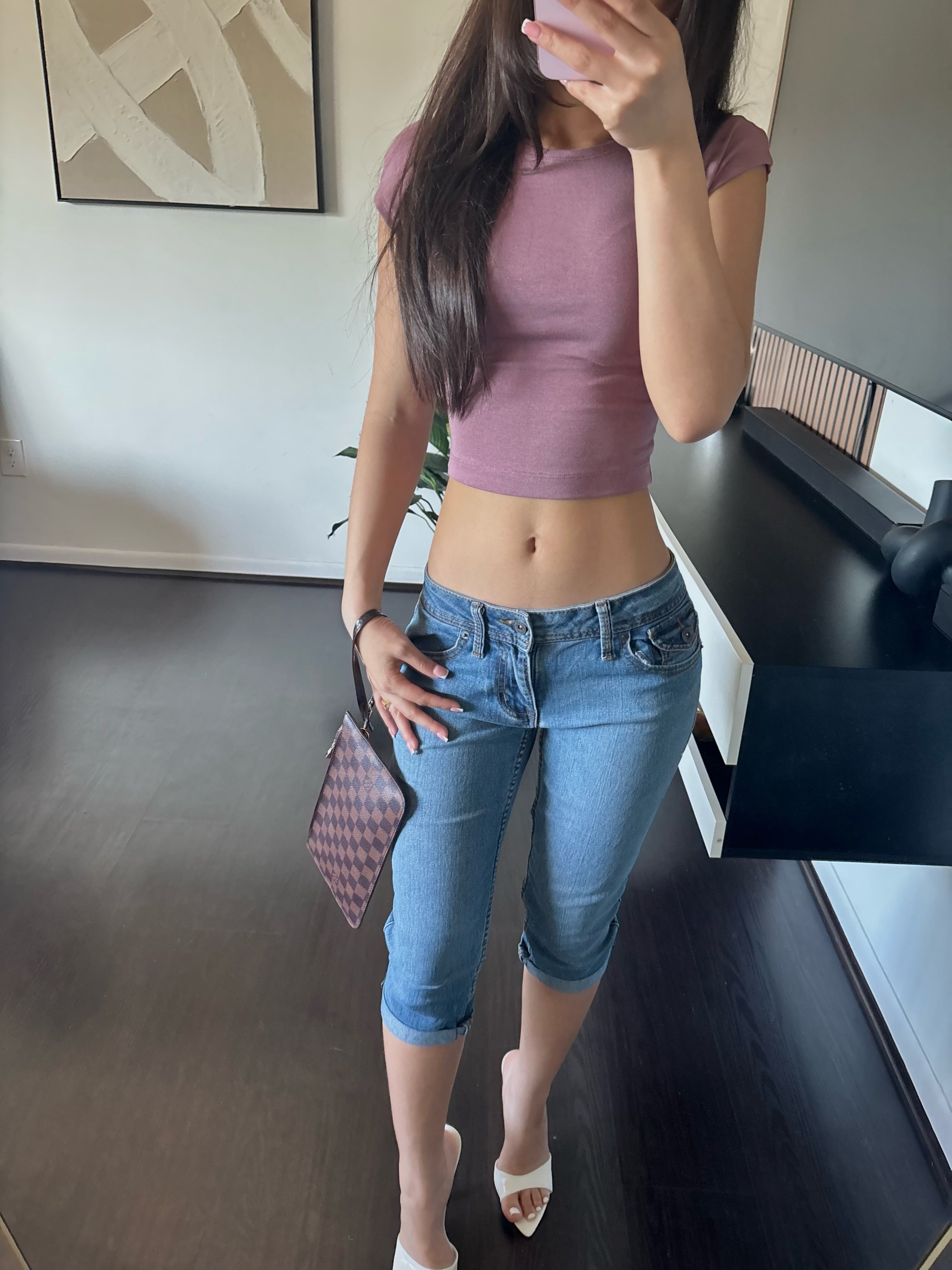 low-rise capris