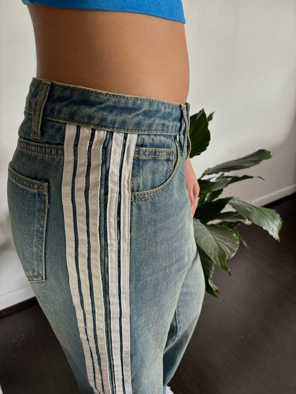 washed jeans