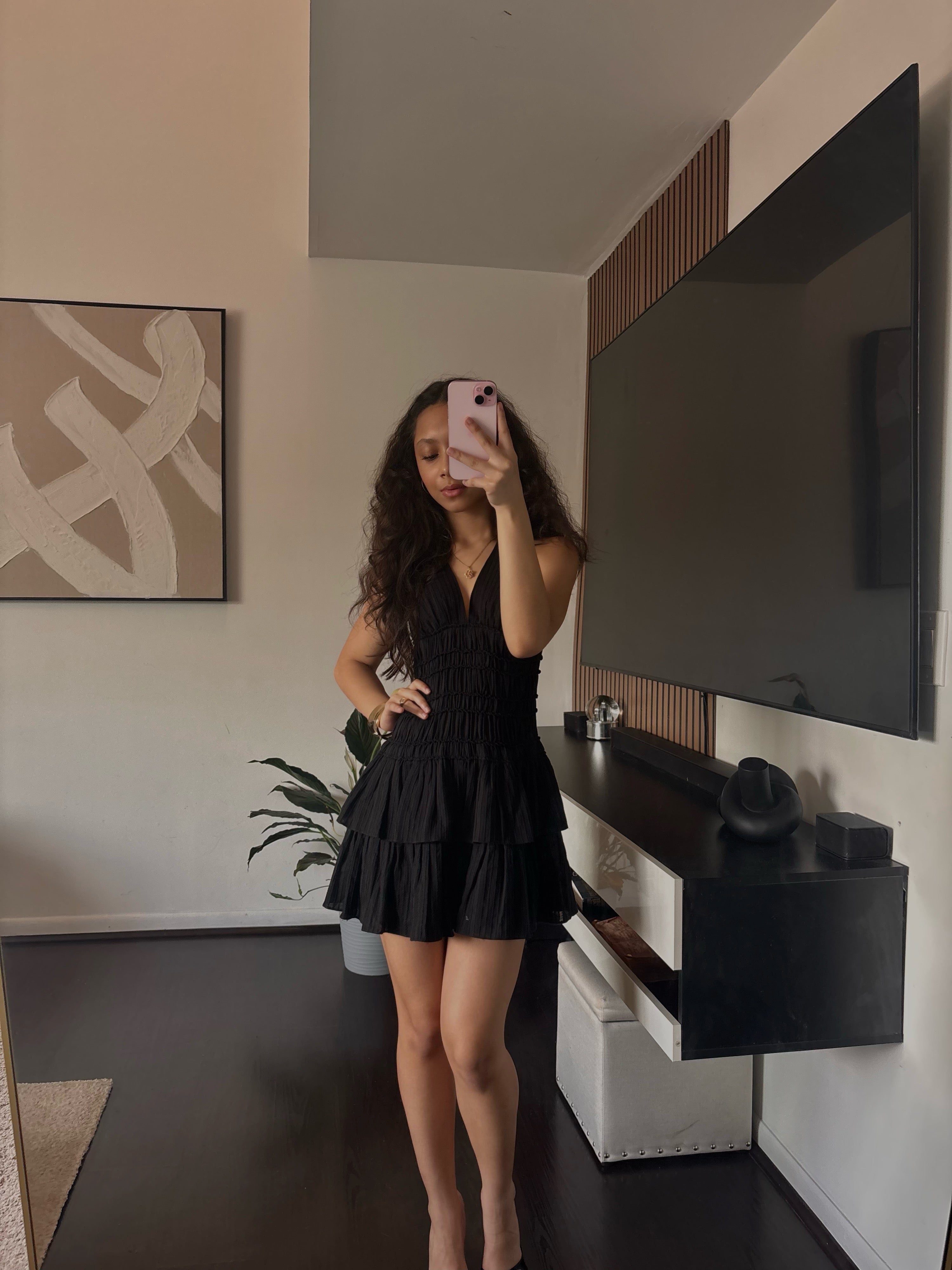 200s black dress