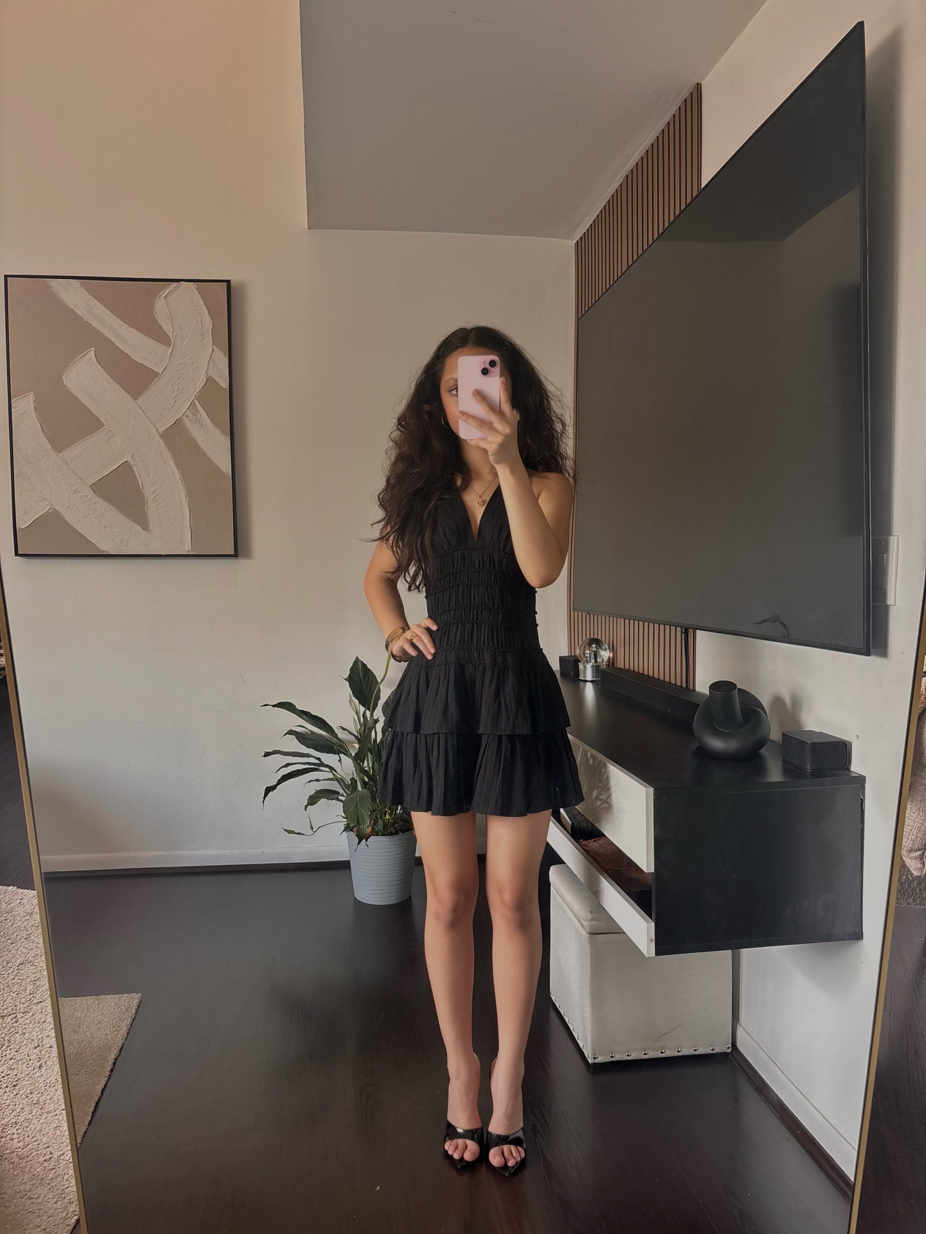 200s black dress