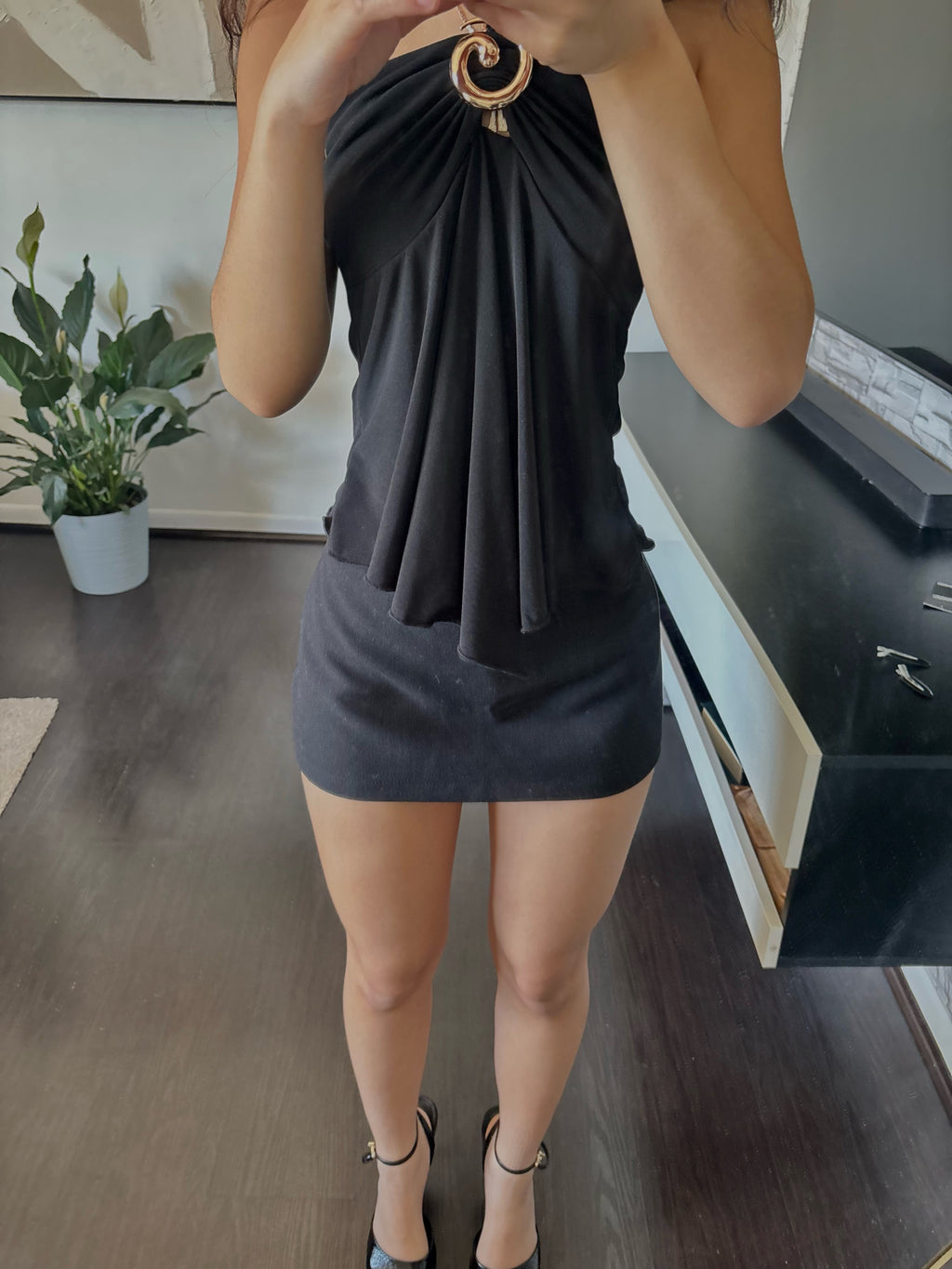 2000s black top