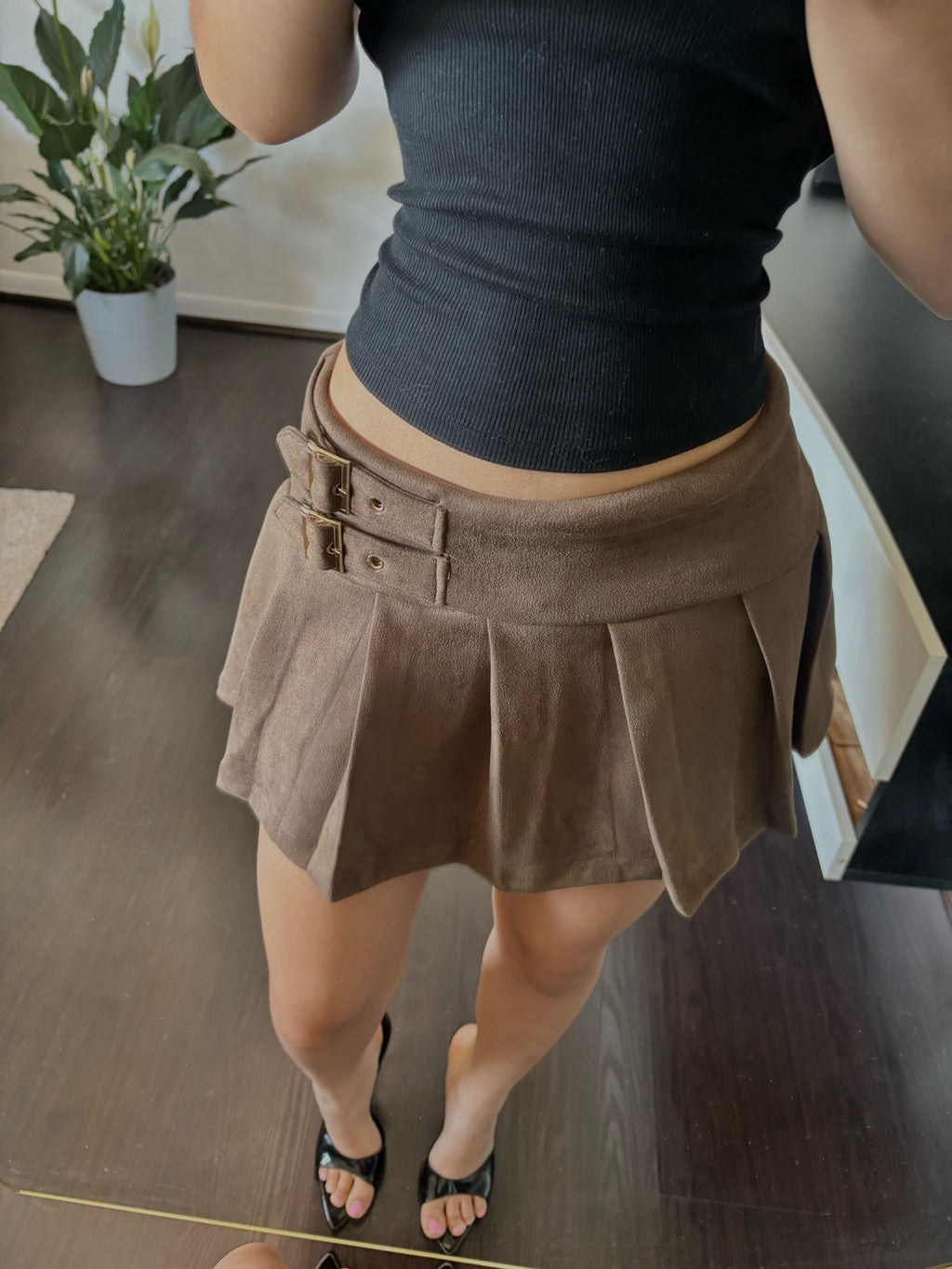 y2k mini skirt
