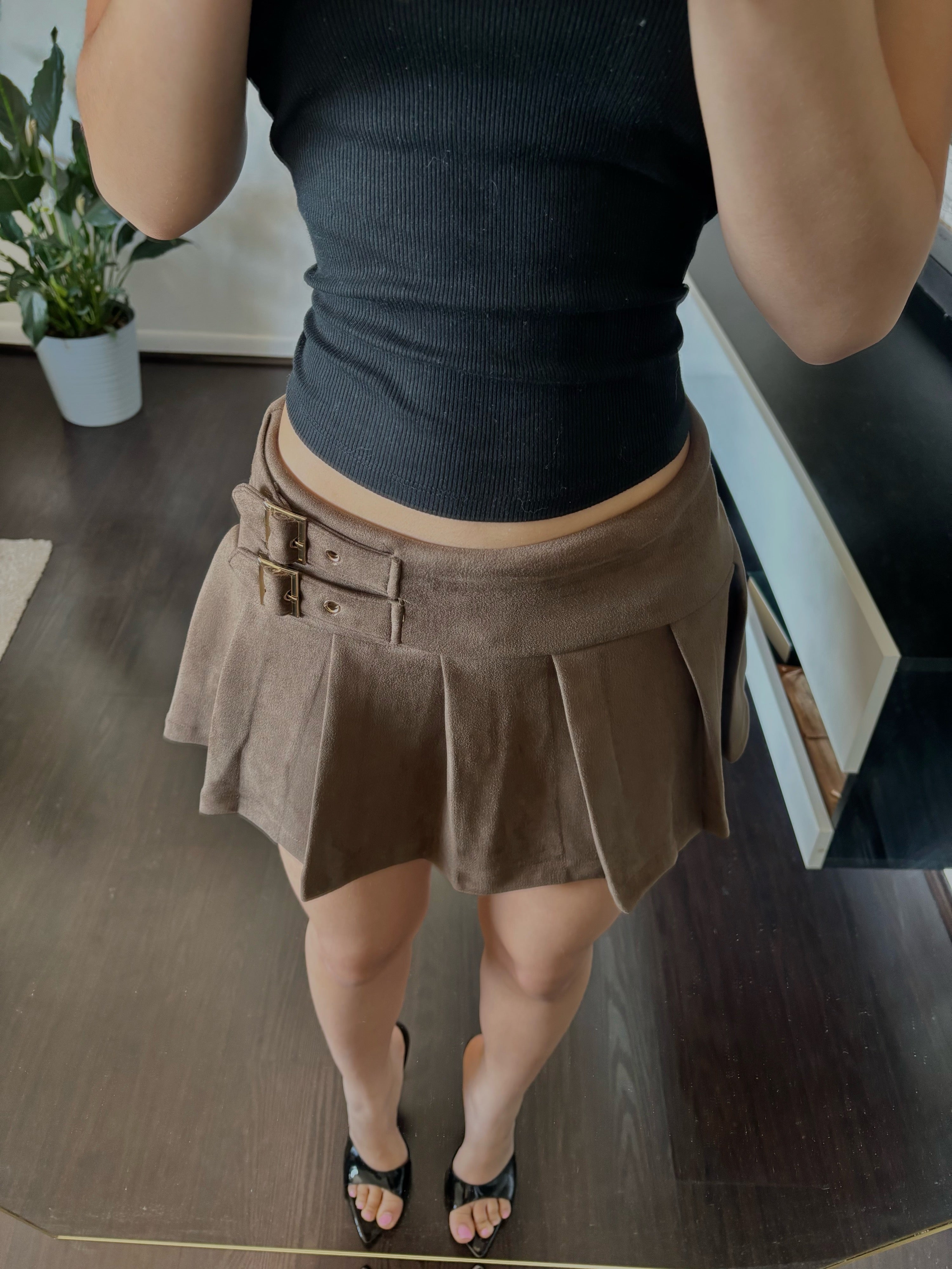 y2k mini skirt