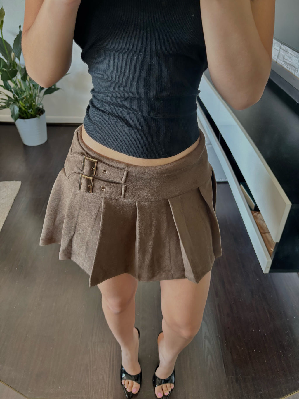 y2k mini skirt