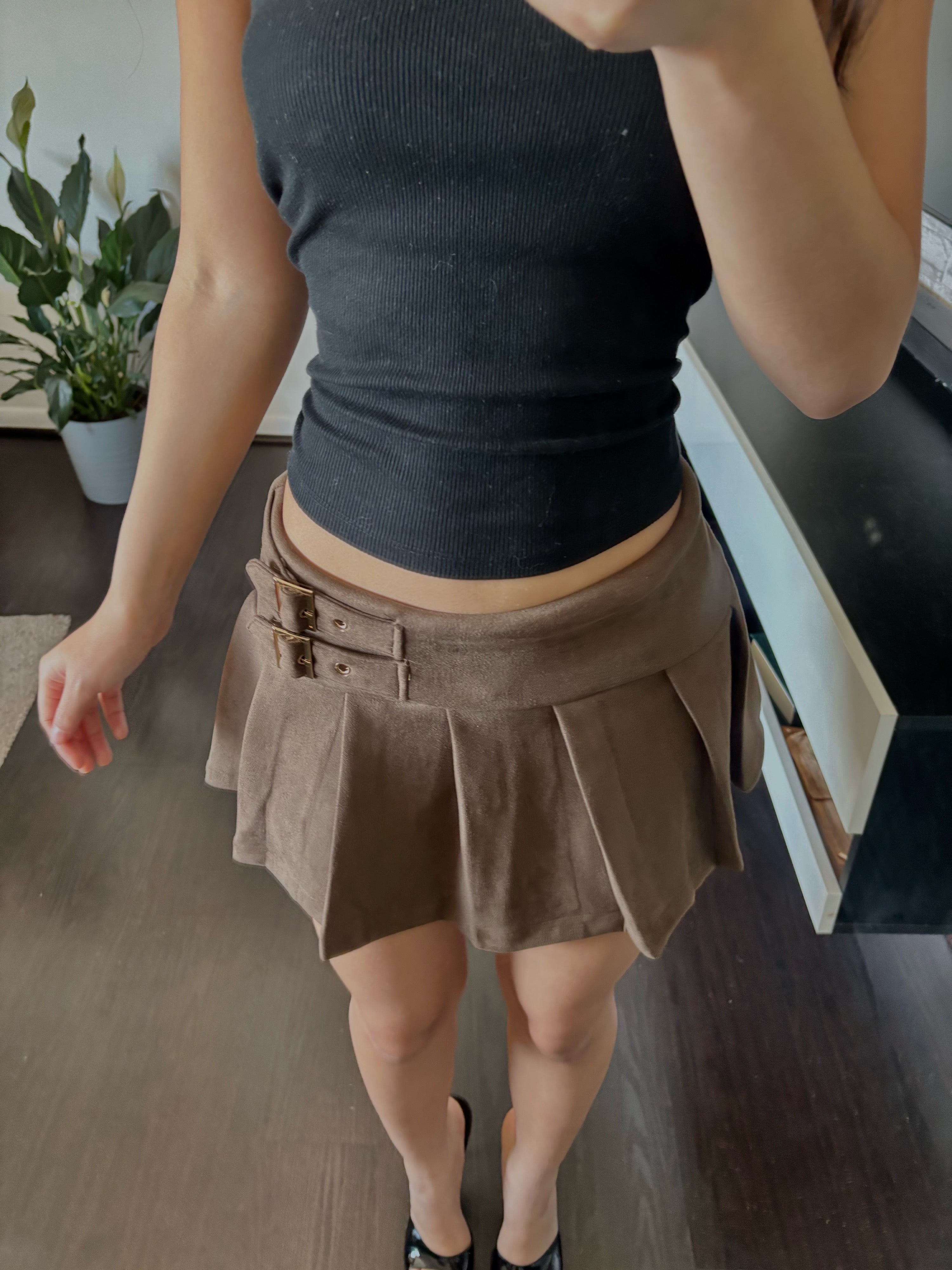 y2k mini skirt