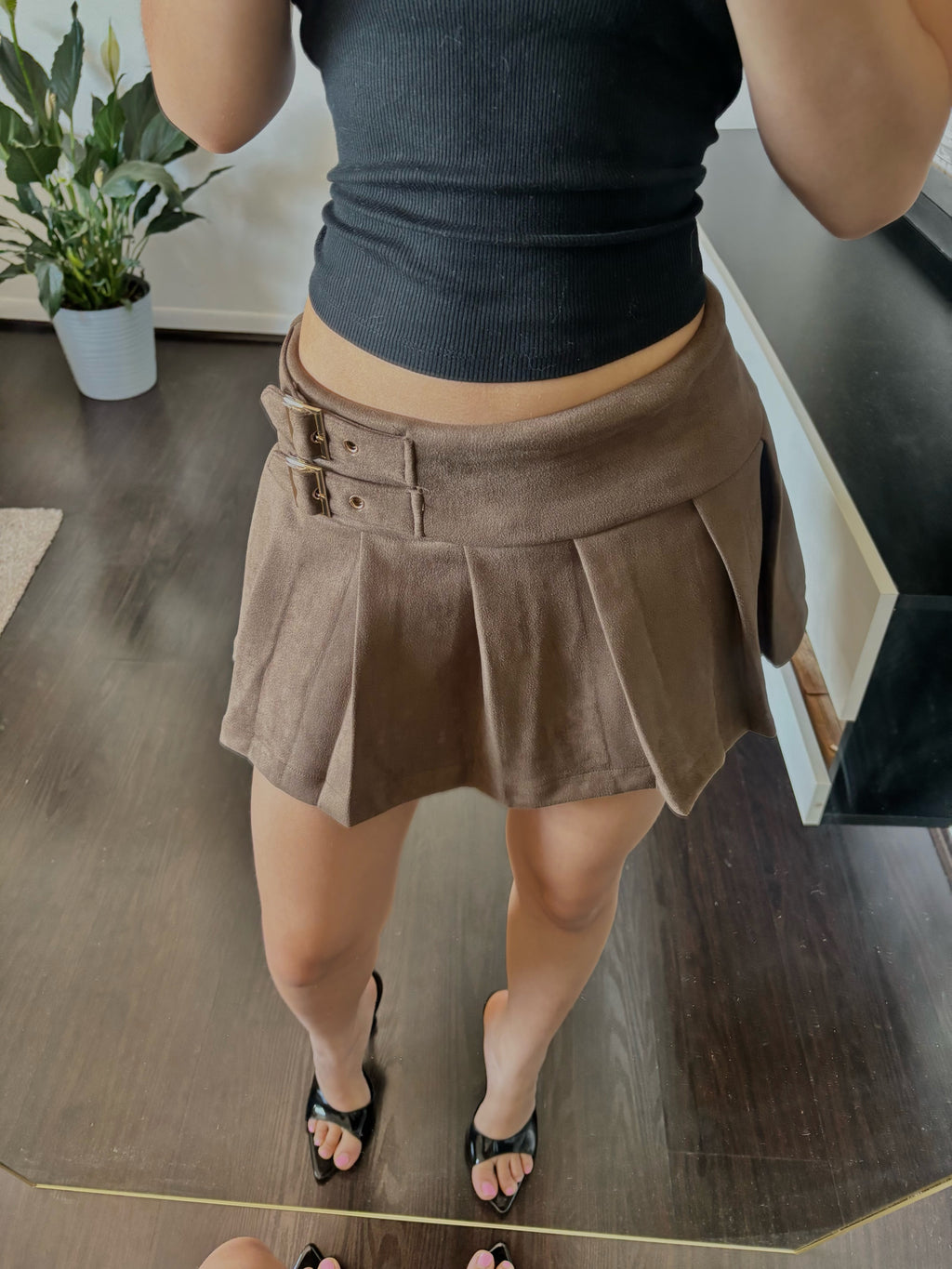 y2k mini skirt