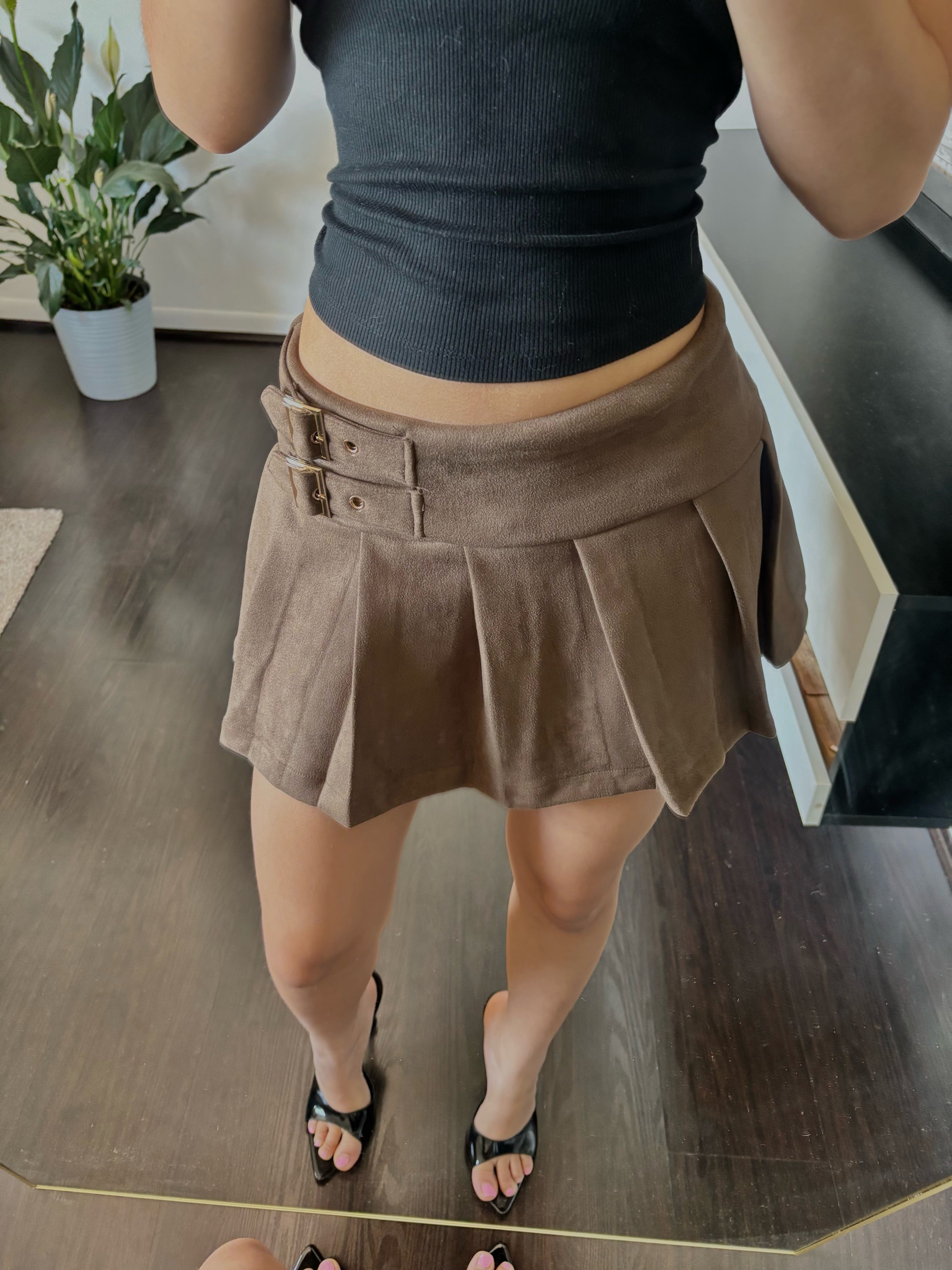 y2k mini skirt