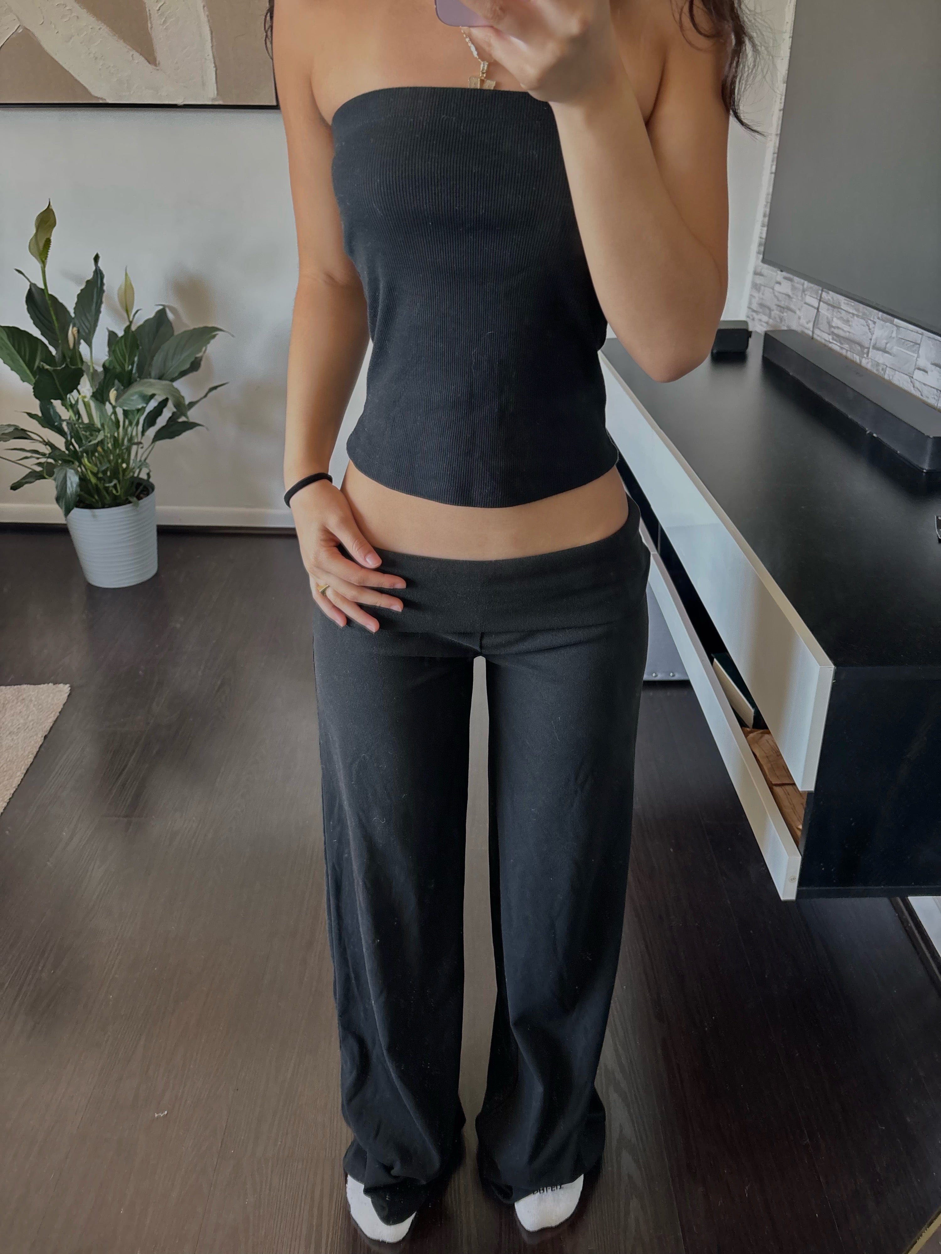Cashmere Low-Rise Pants black