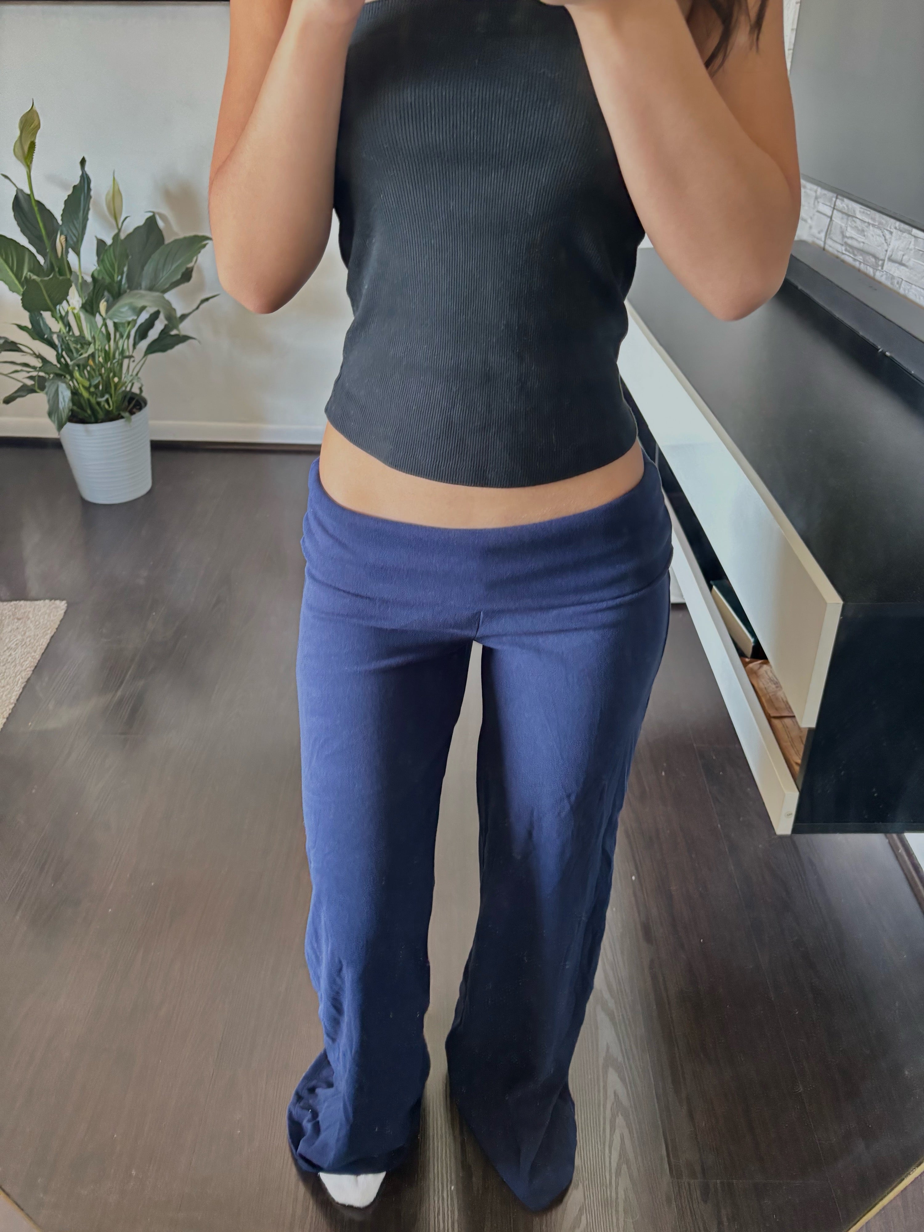 Cashmere Low-Rise Pants navy