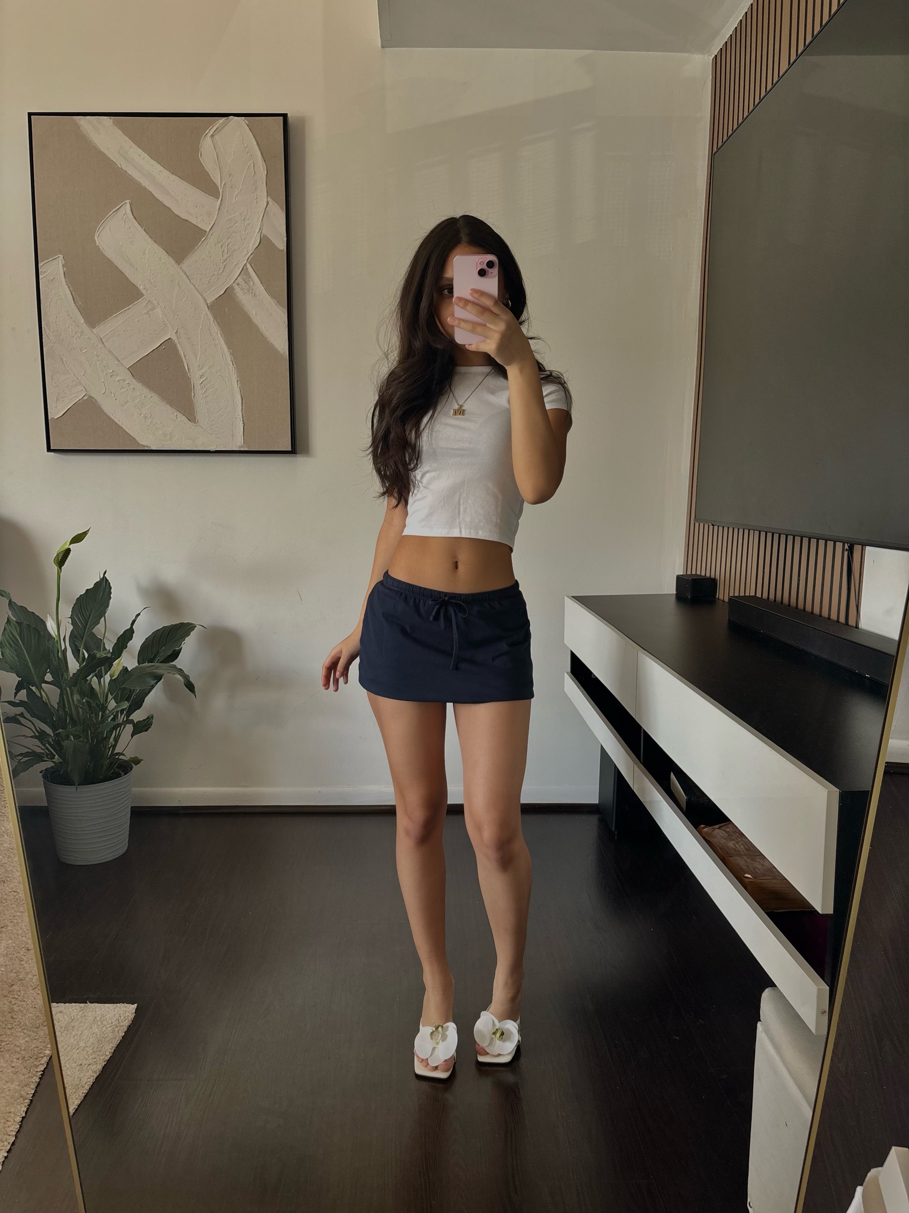 mini skirt