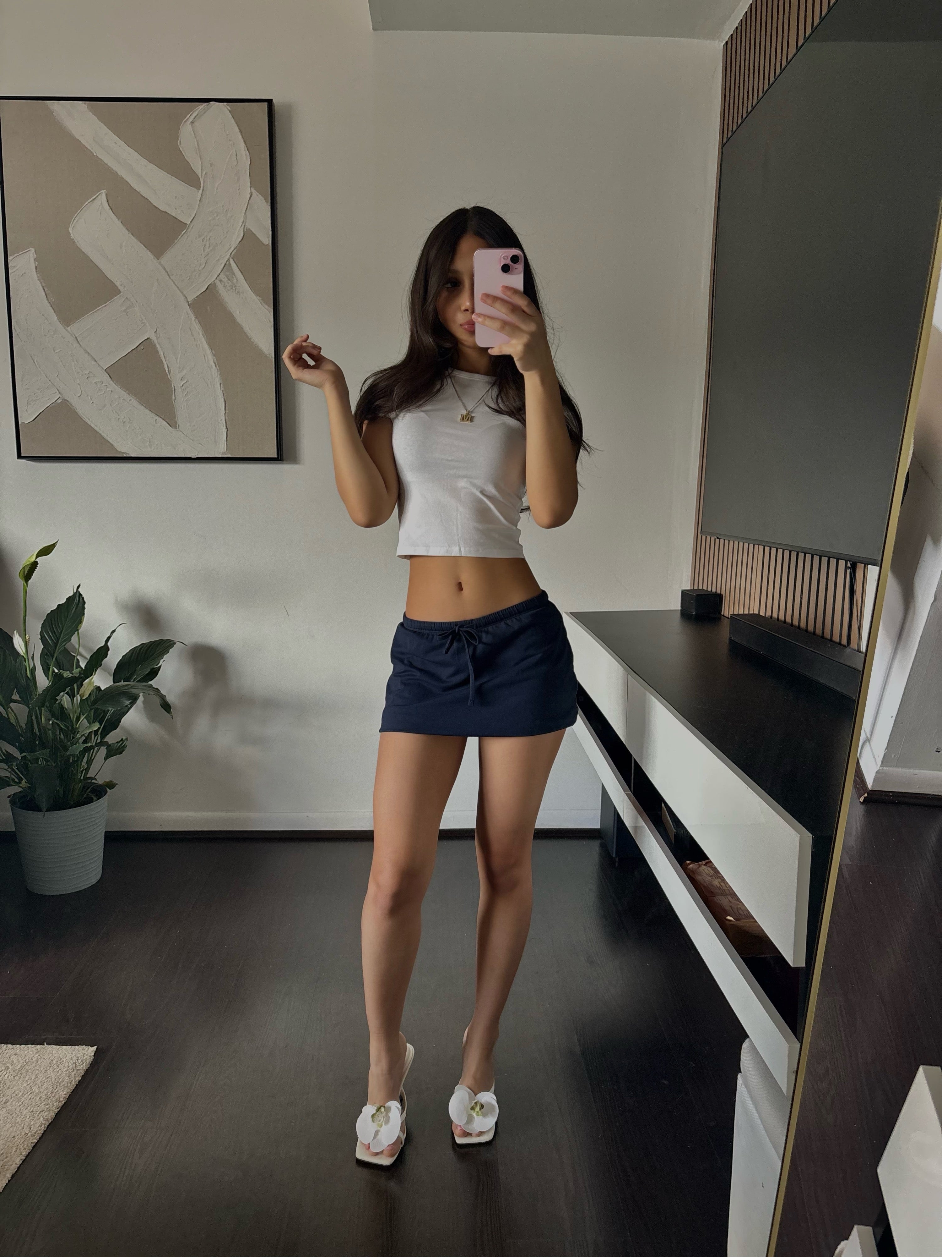 mini skirt